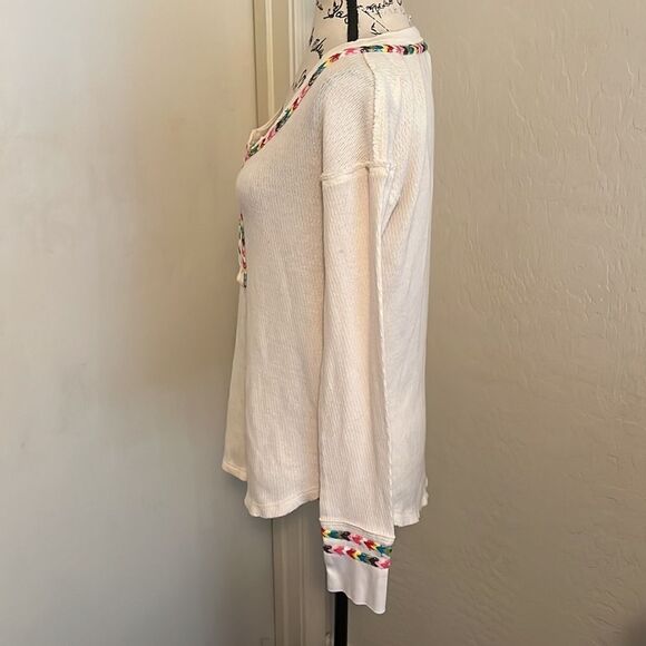 We The Free Off White Multi Color Design Thermal Boho Casual Modern - Picture 2 of 10